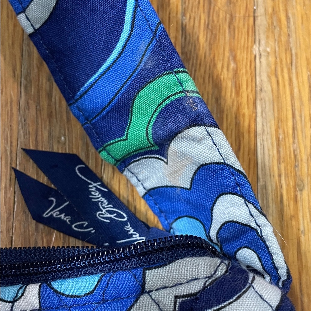 Vera Bradley Floral Blue Shoulder Bag - Picture 3 of 4